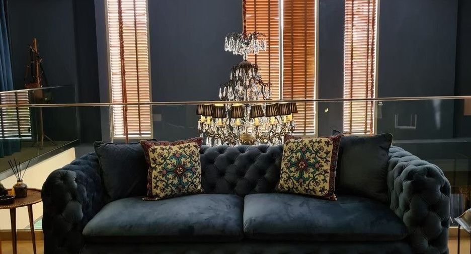 For sale 2 bedrooms condo in Watthana, Bangkok