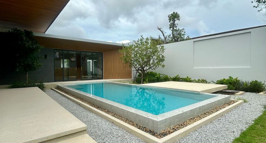 For sale 3 bedrooms villa in Thalang, Phuket