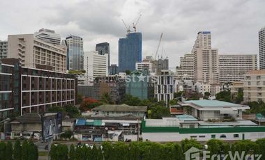 For sale 2 bedrooms condo in Pathum Wan, Bangkok