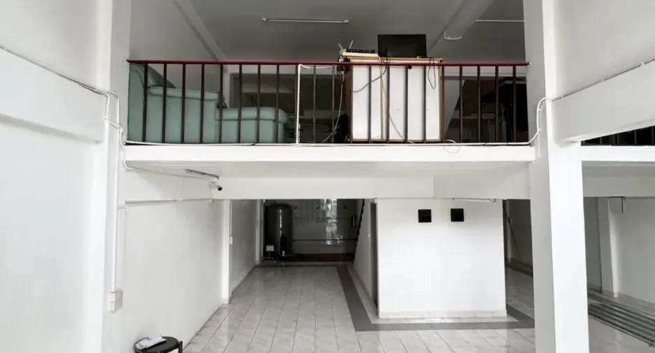 Reihenhaus zum Kauf und zur Miete mit 4 Zimmer in Bang Kruai, Nonthaburi