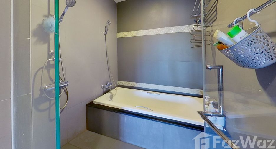 For sale 1 bed condo in Khlong Toei, Bangkok