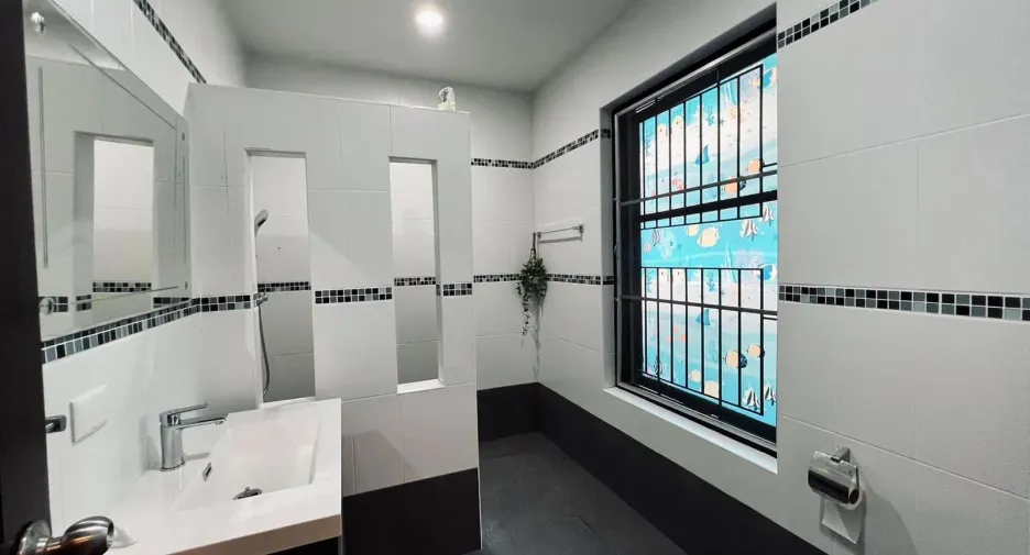 Villa en alquiler de 3 habitaciones en Mueang Phuket, Phuket