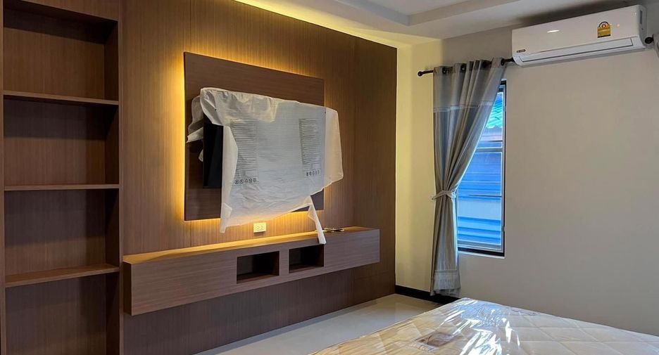 Villa en alquiler de 3 habitaciones en Mueang Phuket, Phuket