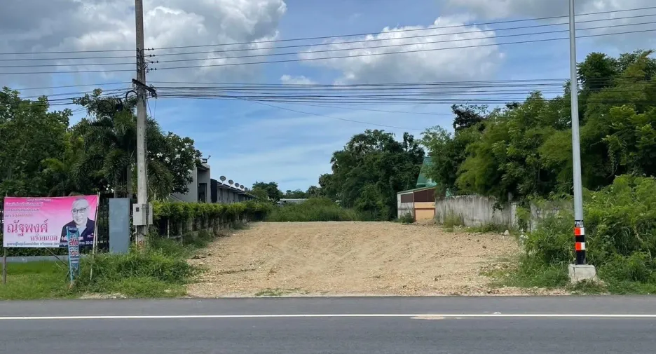 For sale land in Ban Lat, Phetchaburi