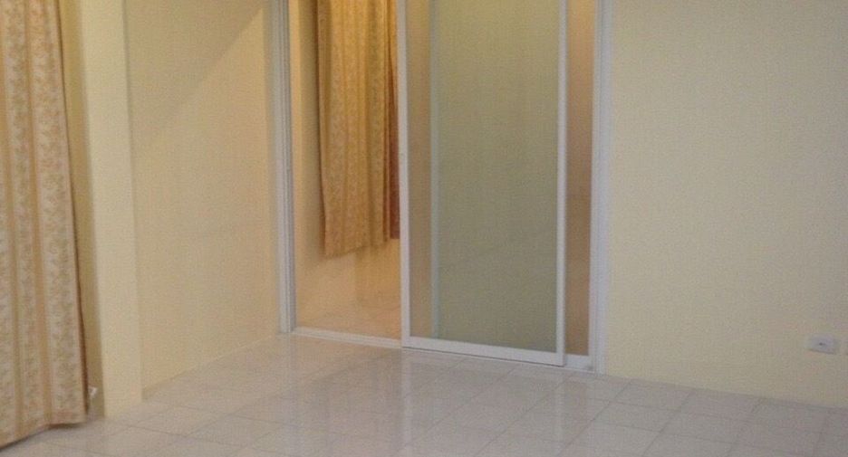 For sale 4 bedrooms house in Mueang Phuket, Phuket