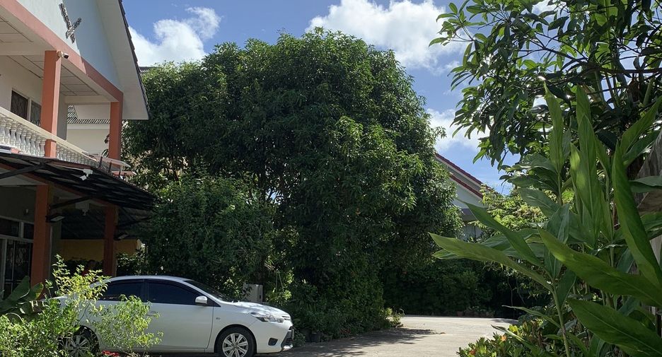 For sale 18 bedrooms villa in Mueang Phuket, Phuket
