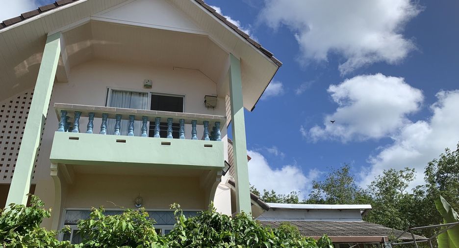For sale 18 bedrooms villa in Mueang Phuket, Phuket