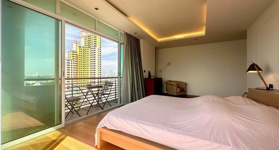 For sale 2 ベッドルーム condo in Phaya Thai, Bangkok