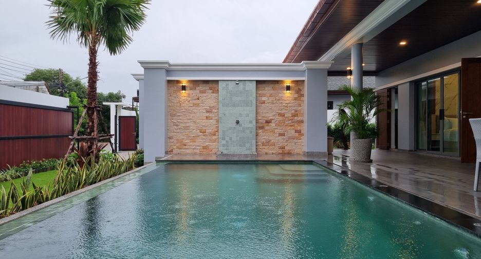 Villa en alquiler de 4 habitaciones en Thalang, Phuket