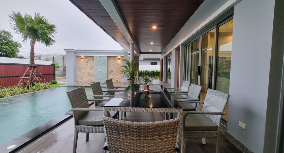 Villa en alquiler de 4 habitaciones en Thalang, Phuket