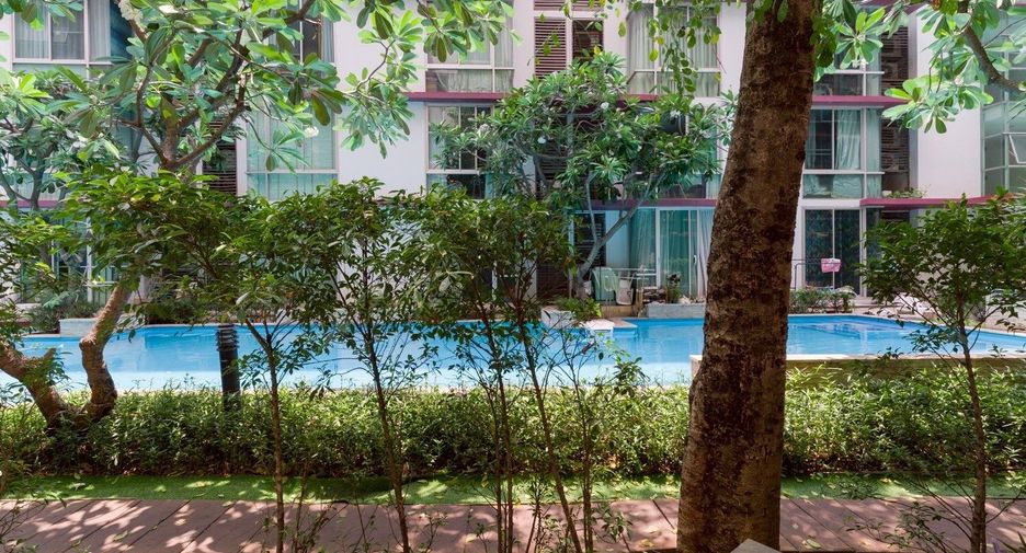 For sale 1 bed condo in Suan Luang, Bangkok