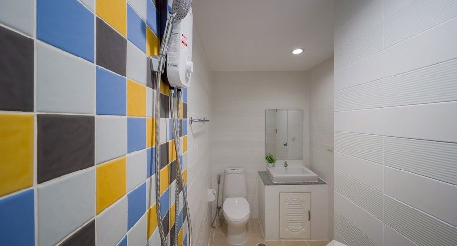 For sale 1 bed condo in Suan Luang, Bangkok