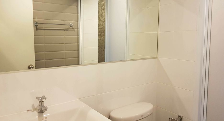 Продажа 1 кровать кондо в Кхлонг Тоеи, Бангкок
