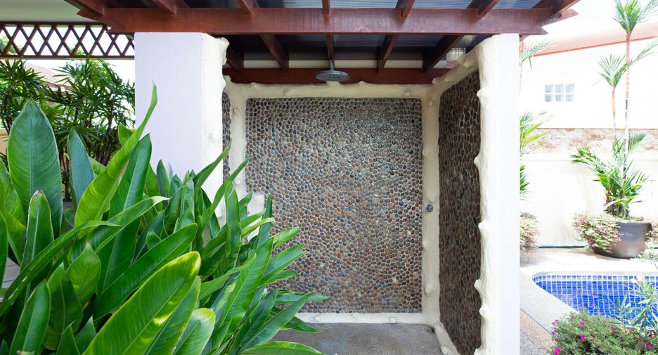 Villa en venta de 4 habitaciones en Mueang Phuket, Phuket