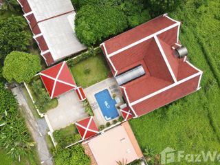 Villa en venta de 4 habitaciones en Mueang Phuket, Phuket