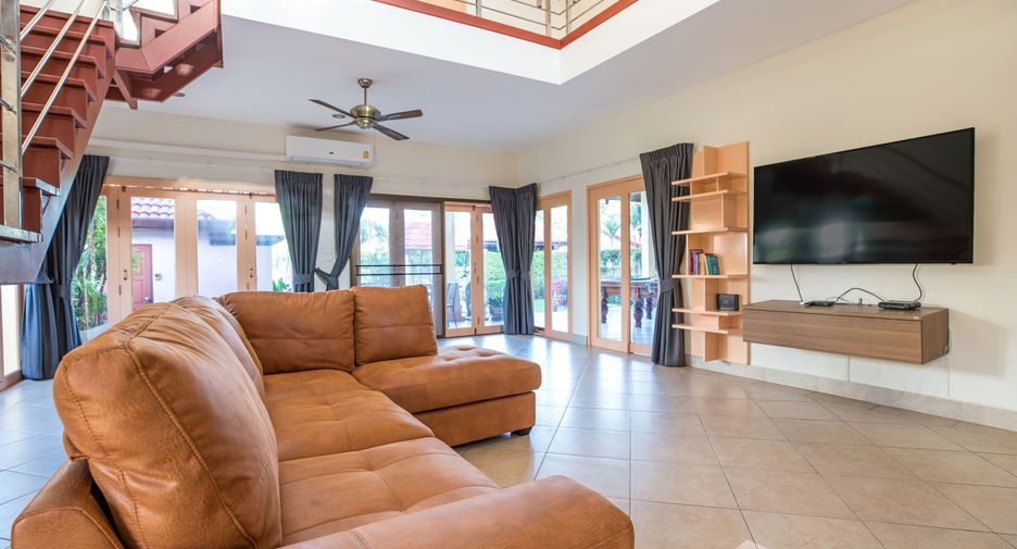 Villa en venta de 4 habitaciones en Mueang Phuket, Phuket