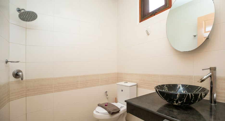 Villa en venta de 4 habitaciones en Mueang Phuket, Phuket