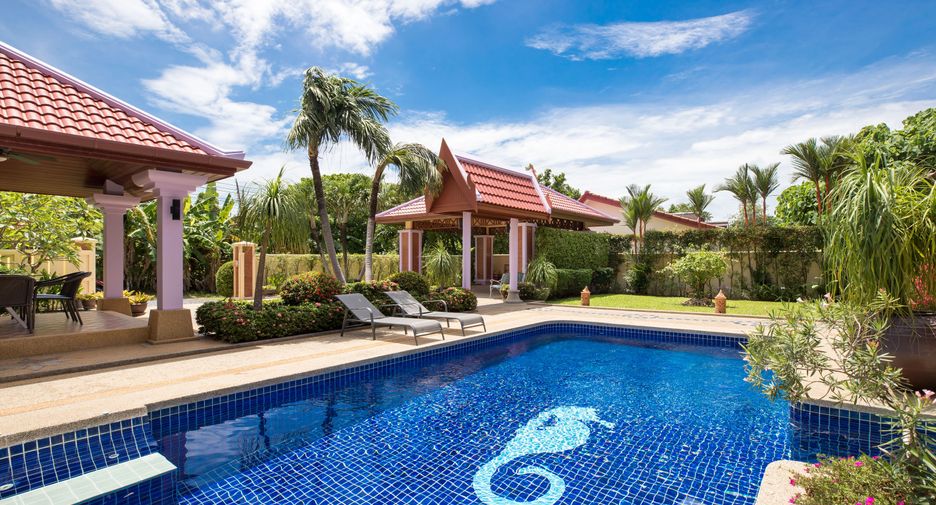 Villa en venta de 4 habitaciones en Mueang Phuket, Phuket