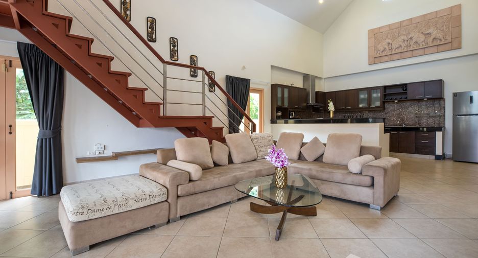 Villa en venta de 4 habitaciones en Mueang Phuket, Phuket