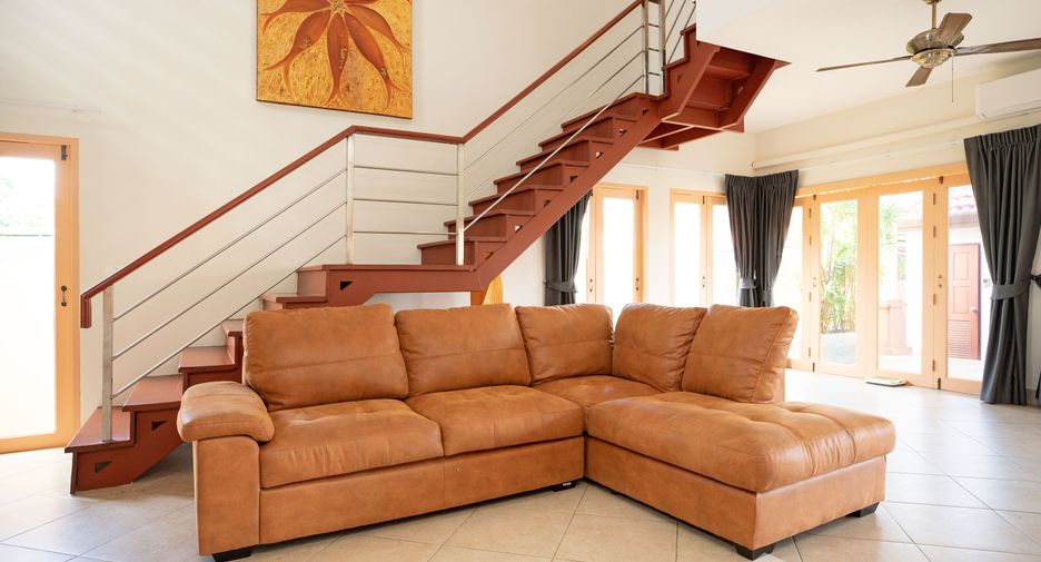 Villa en venta de 4 habitaciones en Mueang Phuket, Phuket