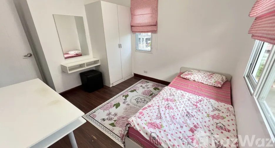 For rent 3 bedrooms townhouse in Mueang Phuket, Phuket