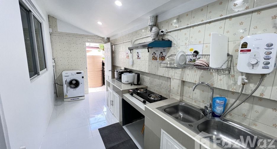 Reihenhaus zur Miete mit 3 Zimmer in Mueang Phuket, Phuket