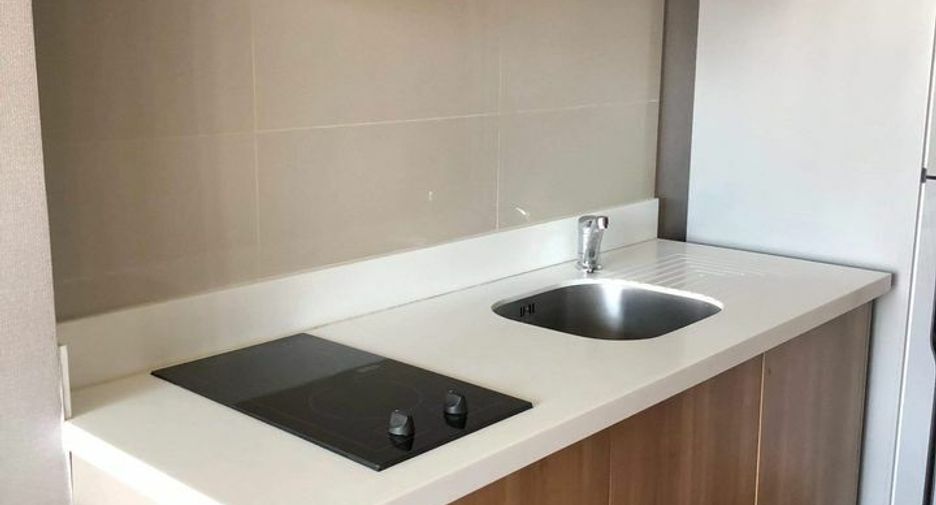 À vendre 1 chambre condo à Sathon, Bangkok