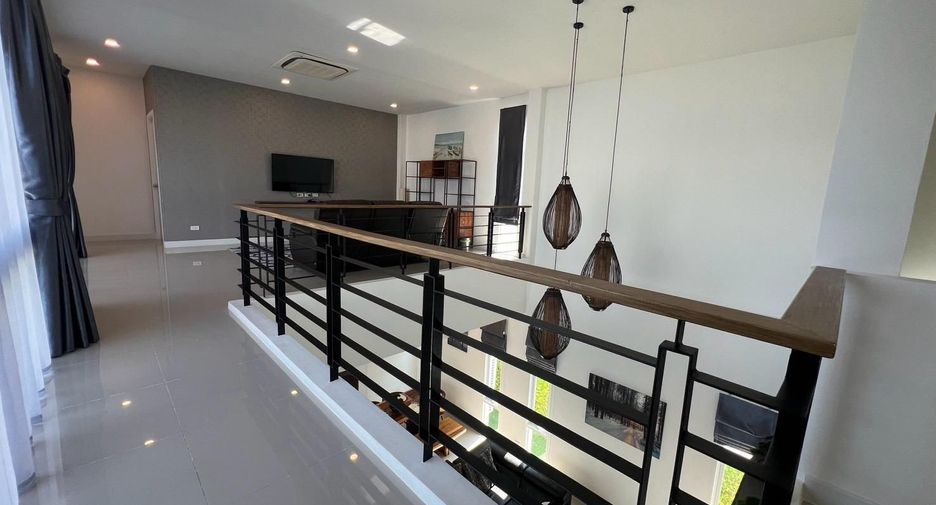 Villa en alquiler de 3 habitaciones en Mueang Phuket, Phuket