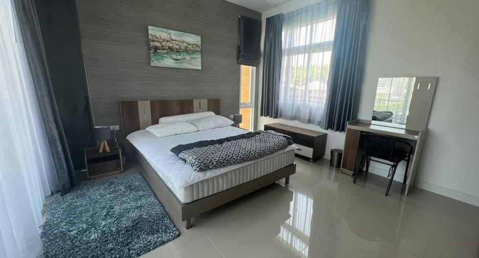 Villa en alquiler de 3 habitaciones en Mueang Phuket, Phuket