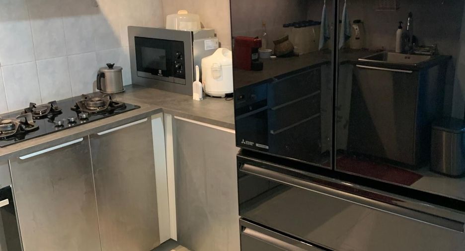 Продажа 3 спальни таунхаус в Суан Луанг, Бангкок
