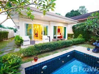 À louer 2 chambres villa à Mueang Phuket, Phuket