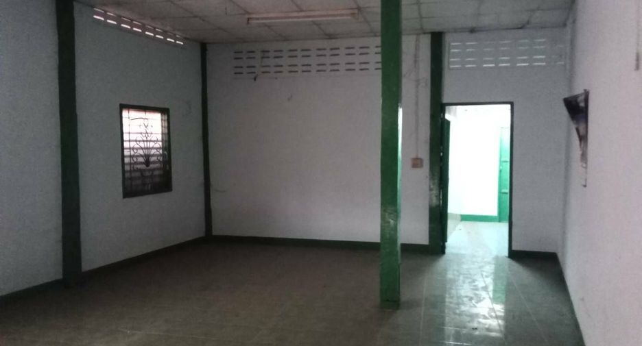 For sale 2 bedrooms townhouse in That Phanom, Nakhon Phanom