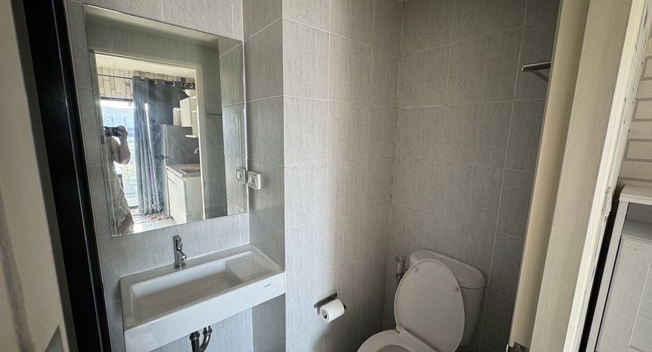 For sale 1 bed condo in Lat Krabang, Bangkok