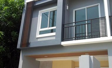 Продажа 2 спальни таунхаус в Mueang Ratchaburi, Ратбури