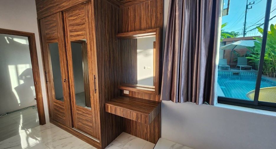 Villa en alquiler de 2 habitaciones en Mueang Phuket, Phuket