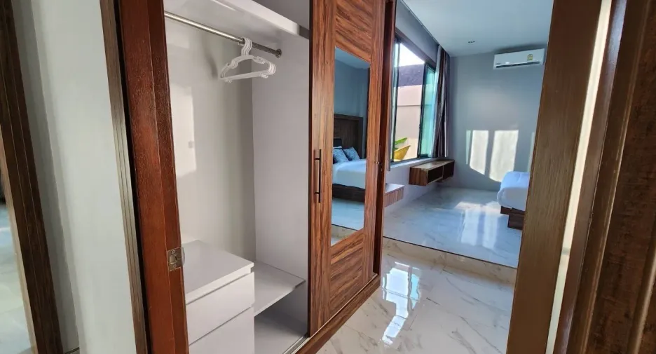 Villa en alquiler de 2 habitaciones en Mueang Phuket, Phuket