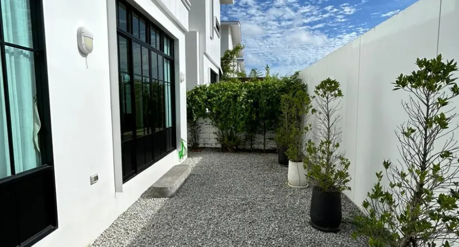 For rent 2 bedrooms house in Mueang Phuket, Phuket