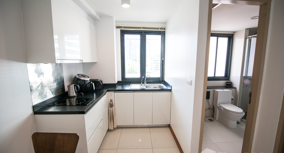 For sale 1 Beds condo in Watthana, Bangkok