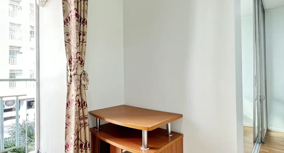 For sale 1 bed condo in Mueang Udon Thani, Udon Thani