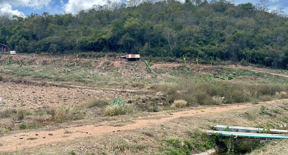 Grundstück zum Kauf in Kui Buri, Prachuap Khiri Khan