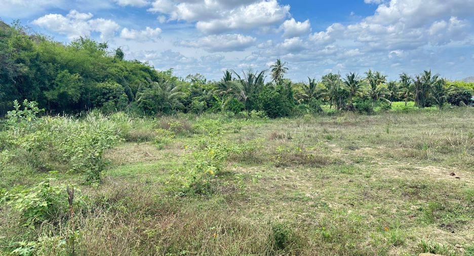 Grundstück zum Kauf in Kui Buri, Prachuap Khiri Khan