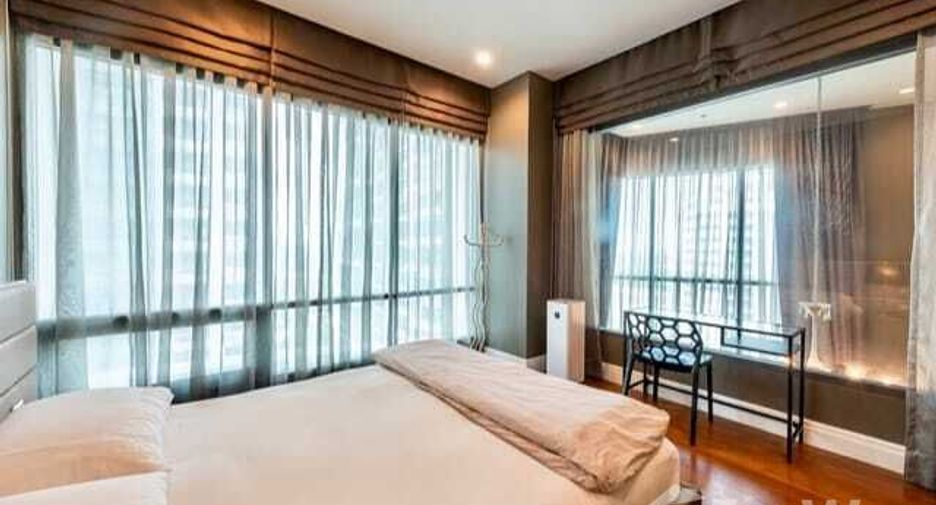 À vendre 3 chambres condo à Khlong Toei, Bangkok