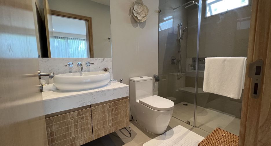 For sale and for rent 3 bedrooms villa in Thalang, Phuket