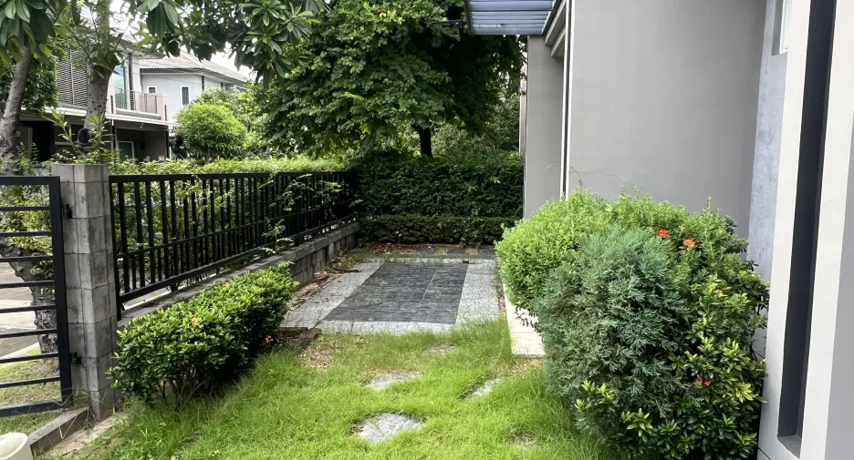 For sale 4 bedrooms house in Bang Yai, Nonthaburi