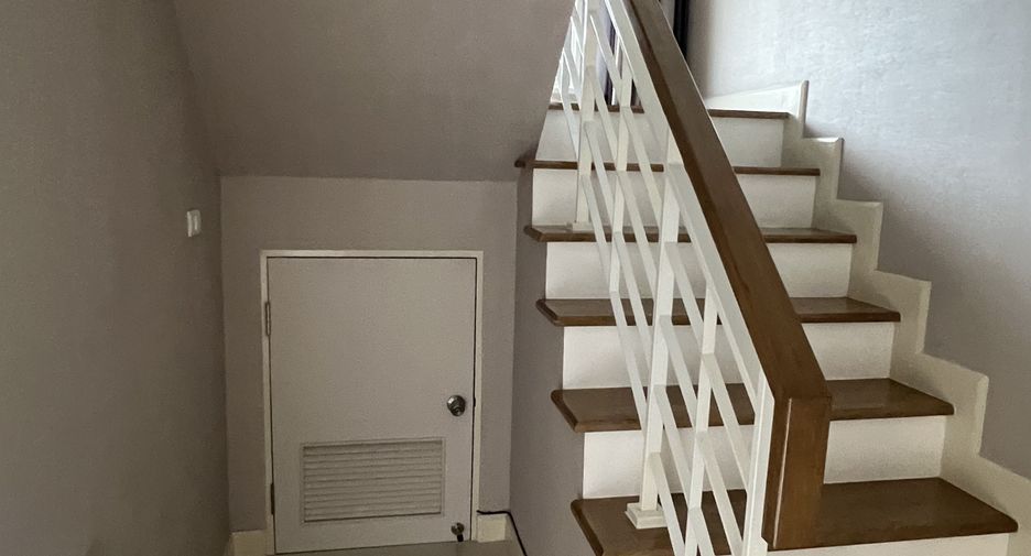 For sale 4 bedrooms house in Bang Yai, Nonthaburi