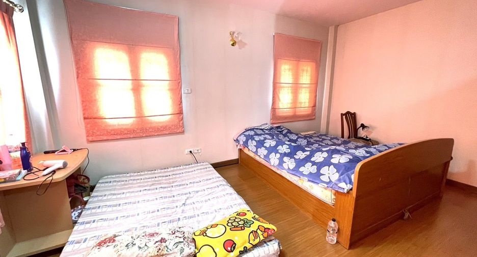 À vendre 4 chambres maison à Sai Mai, Bangkok