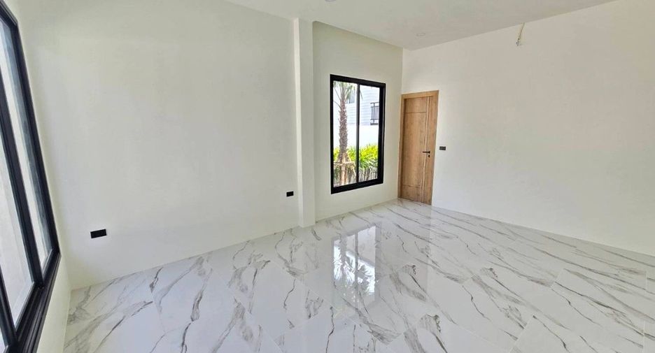Villa zum Kauf mit 3 Zimmer in Mueang Phuket, Phuket
