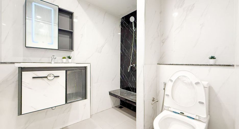 For sale 3 bedrooms townhouse in Pak Kret, Nonthaburi