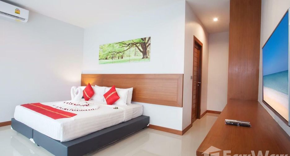 For rent 2 bedrooms villa in Mueang Phuket, Phuket