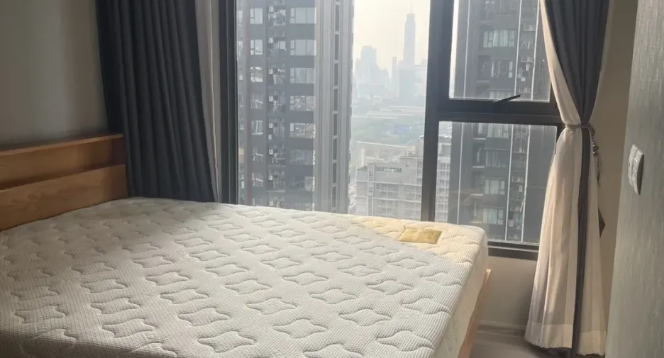 For sale 1 bed condo in Huai Khwang, Bangkok